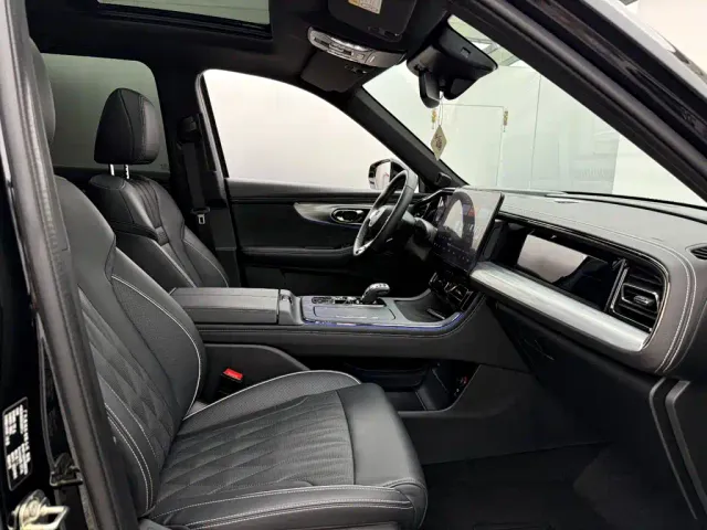 GAC Trumpchi GS8 — Фото автомобиля 18