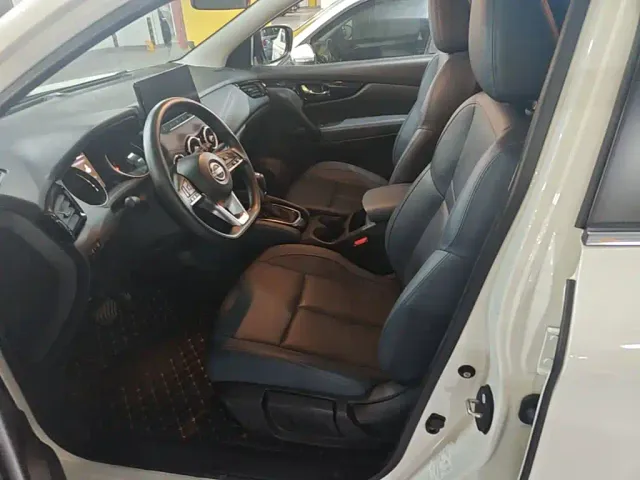 Nissan Qashqai — Фото автомобиля 14