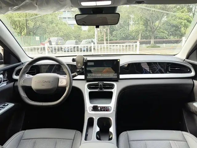 Geely Starry Wish — Фото автомобиля 11