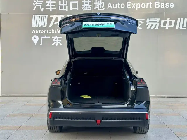 Deepal Deepal SL03 2023 200Max Extended Range — Фото автомобиля 14