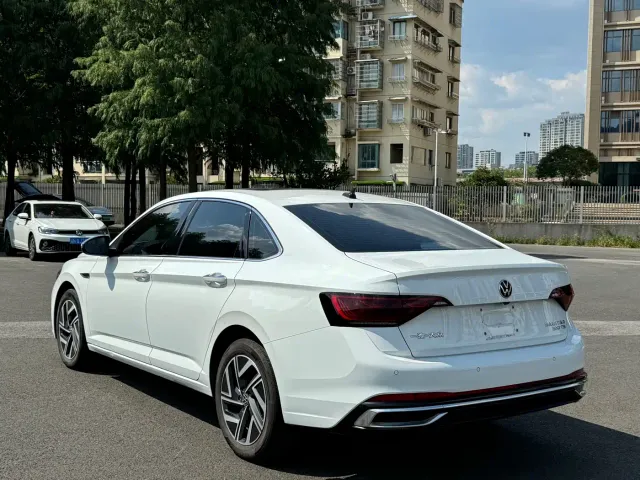 Volkswagen Sagitar — Фото автомобиля 14