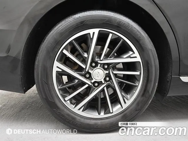 Hyundai Grandeur Новый Grandeur IG — Фото автомобиля 5