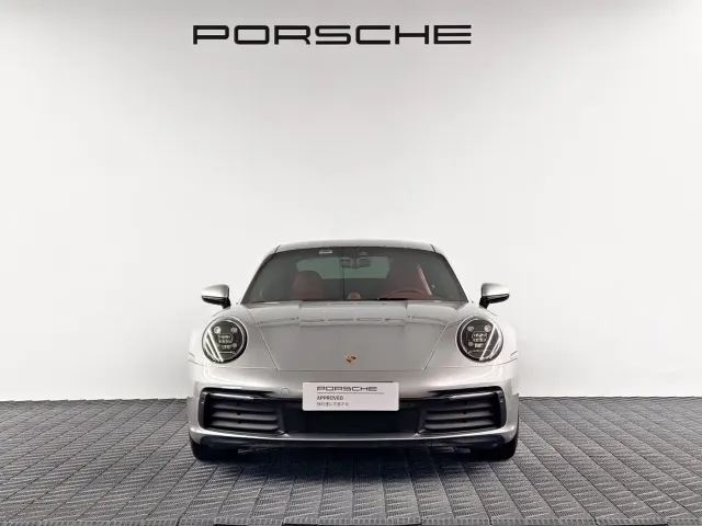 Porsche 911 — Фото автомобиля 2