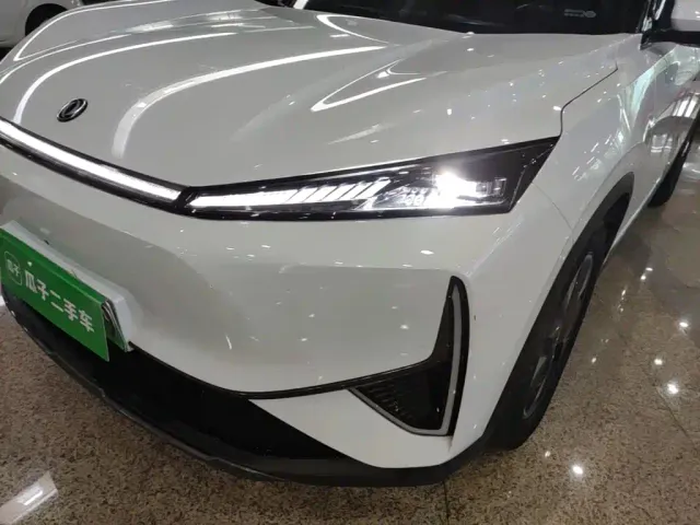 Dongfeng Fengshen L7 — Фото автомобиля 23