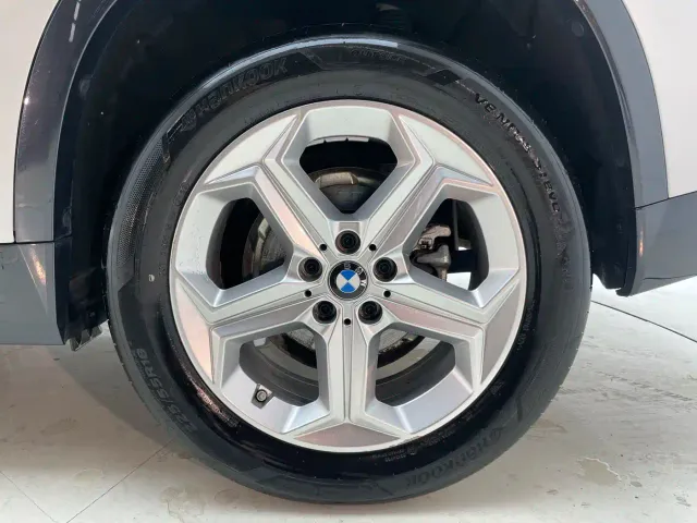 BMW X1 — Фото автомобиля 16
