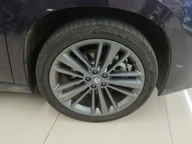 Leapmotor C16 — Фото автомобиля 6