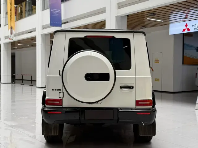 Mercedes-Benz G-Class — Фото автомобиля 3
