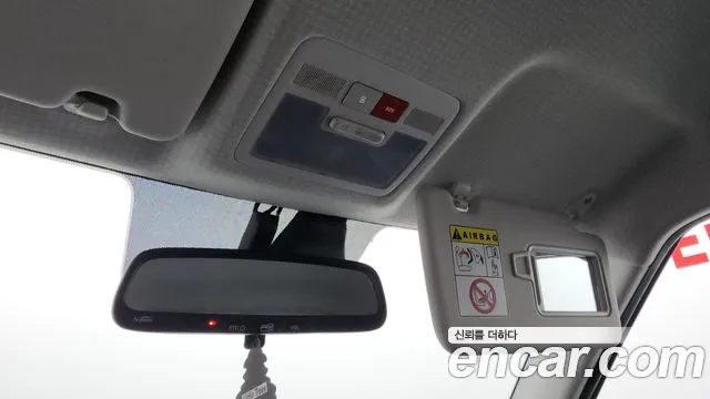 Hyundai Casper Casper Inspiration — Фото автомобиля 16