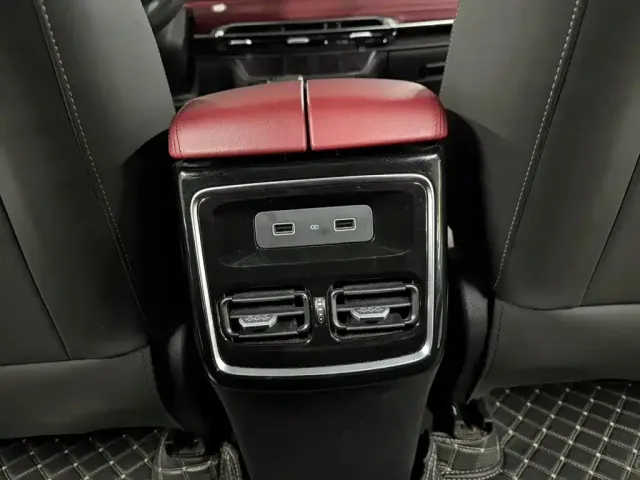 Jetour X70 Plus — Фото автомобиля 14