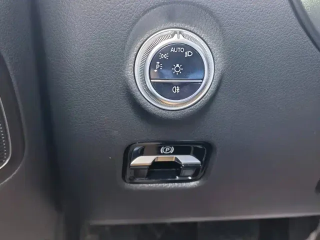 Mercedes-Benz C-Class — Фото автомобиля 29