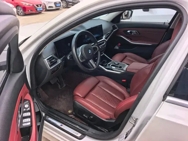 BMW 3 Series — Фото автомобиля 7