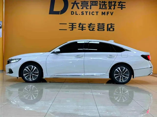 Honda Accord — Фото автомобиля 2