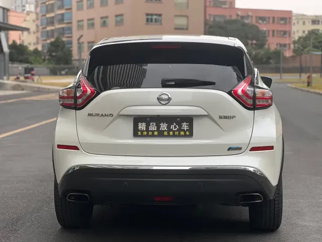 Nissan Murano — Фото автомобиля 5