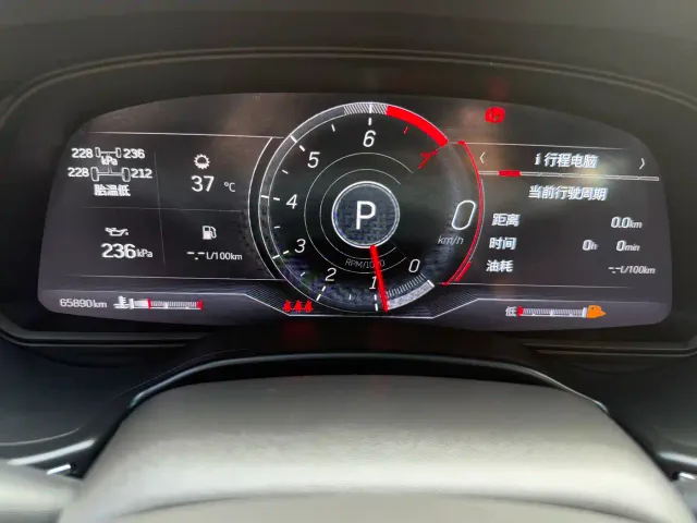 Cadillac CT5 — Фото автомобиля 7