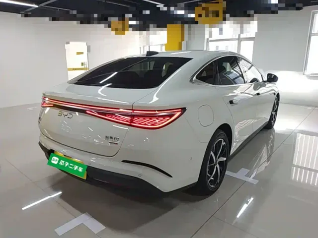 BYD Seal 07 DM-i — Фото автомобиля 6
