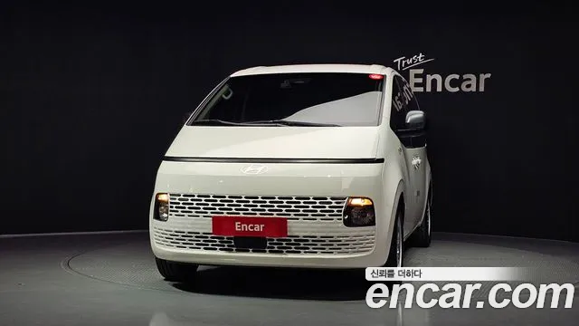 Hyundai Staria — Фото автомобиля 3