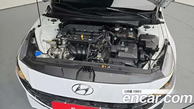 Hyundai AVANTE Avante (CN7) — Фото автомобиля 6