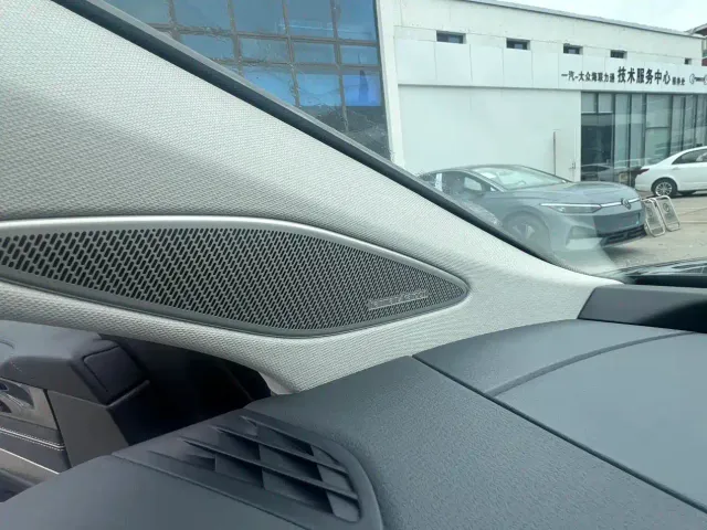 Volkswagen ID.7 Vizzion — Фото автомобиля 10