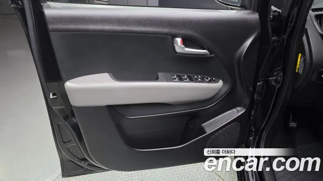 Kia RAY Новый Kia Ray Signature — Фото автомобиля 24