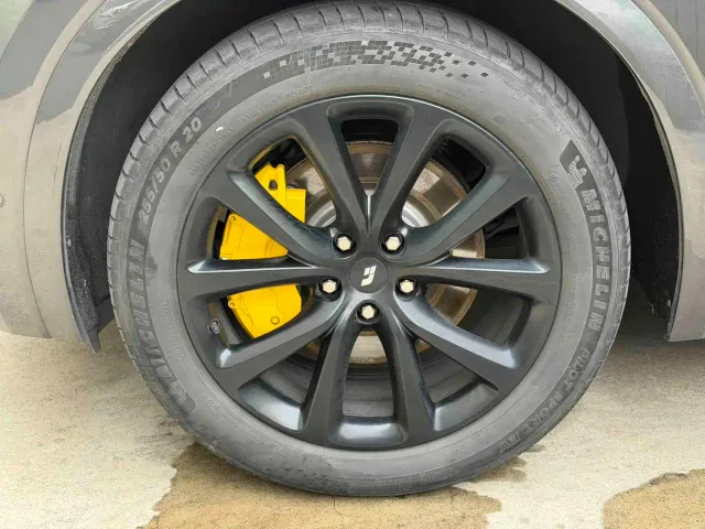 Li Auto Li ONE 2021 Extended Range 6-Seater — Фото автомобиля 9