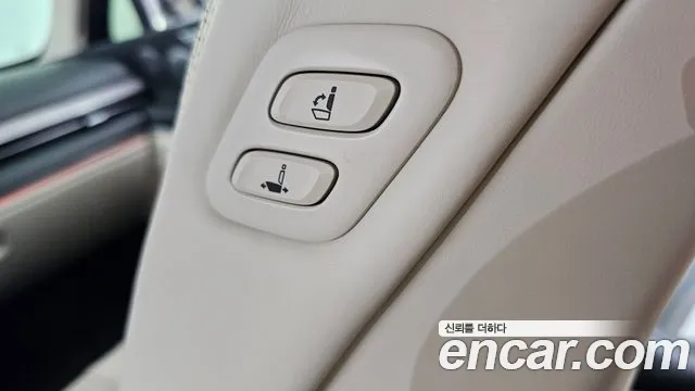 Genesis GV80 2.5T Бензин AWD — Фото автомобиля 30