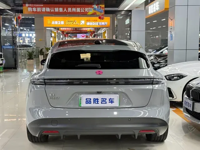 Nio ET5 Touring — Фото автомобиля 5
