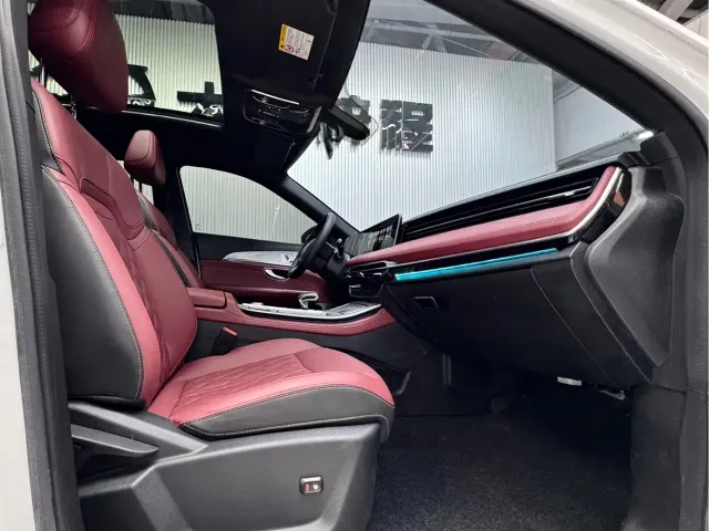 Jetour X70 Plus — Фото автомобиля 11