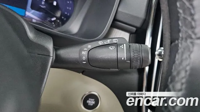Volvo XC40 — Фото автомобиля 29