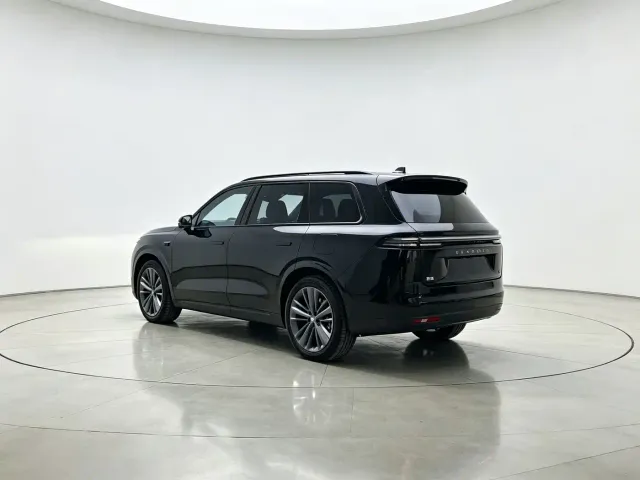 Leapmotor C16 — Фото автомобиля 7