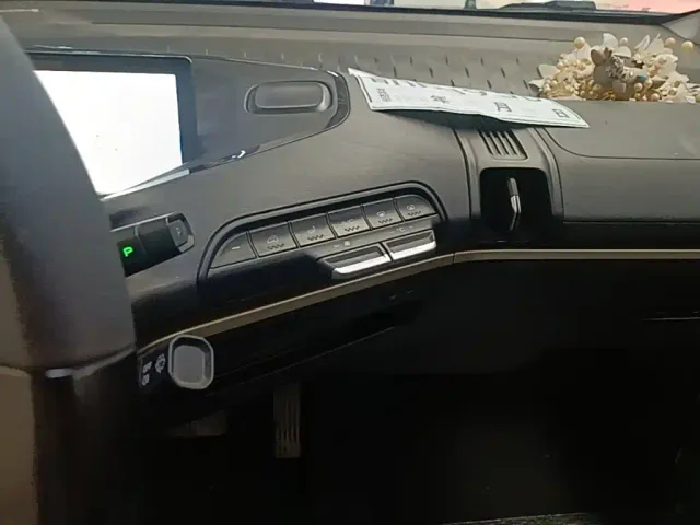 Baojun KiWi EV — Фото автомобиля 12