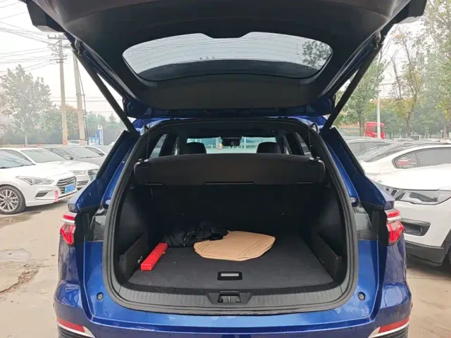 BYD Song Pro — Фото автомобиля 18