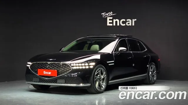 Фотография автомобиля — Genesis G90 RS4