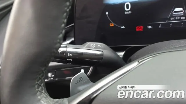 Kia Niro — Фото автомобиля 28