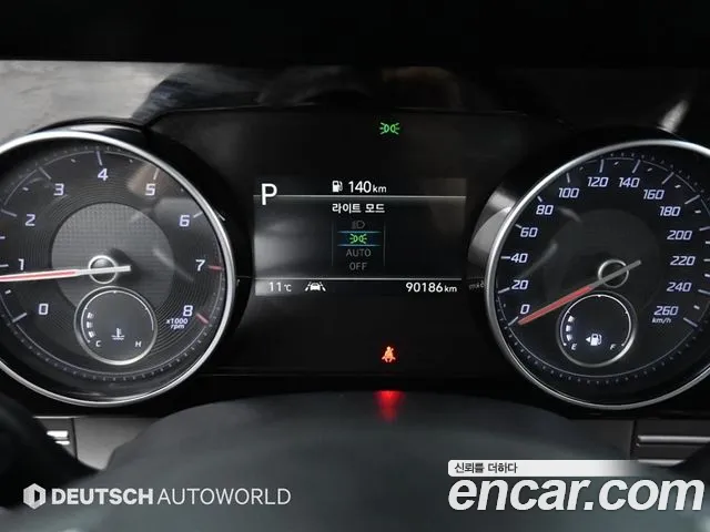 Hyundai Grandeur Новый Grandeur IG — Фото автомобиля 8