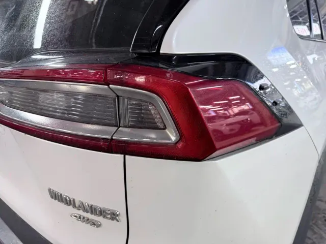 Toyota Wildlander — Фото автомобиля 18