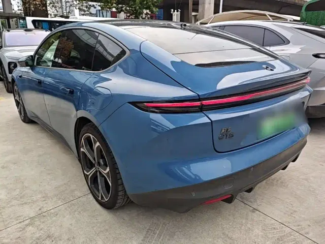 NIO NIO ET5 2022 100kWh — Фото автомобиля 22