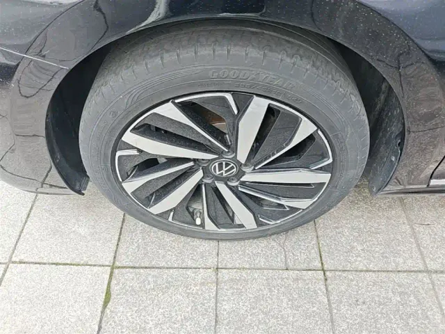 Volkswagen Passat — Фото автомобиля 22