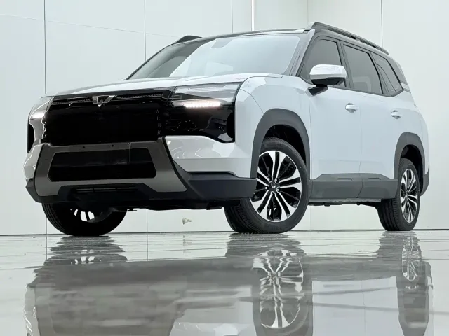 Wuling Starlight 560 — Фото автомобиля 2