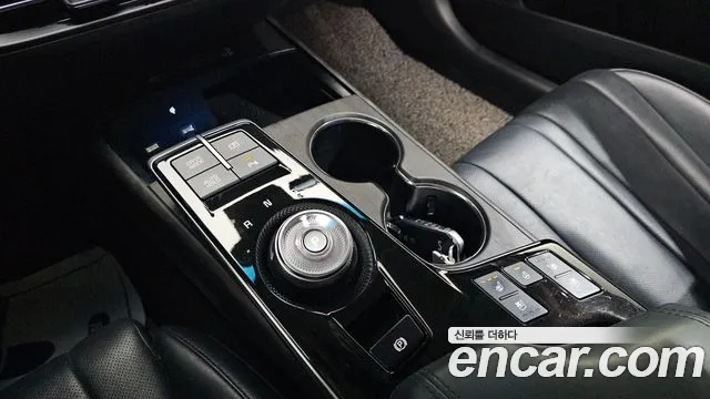 Kia K8 2.5 Бензин 2WD — Фото автомобиля 9