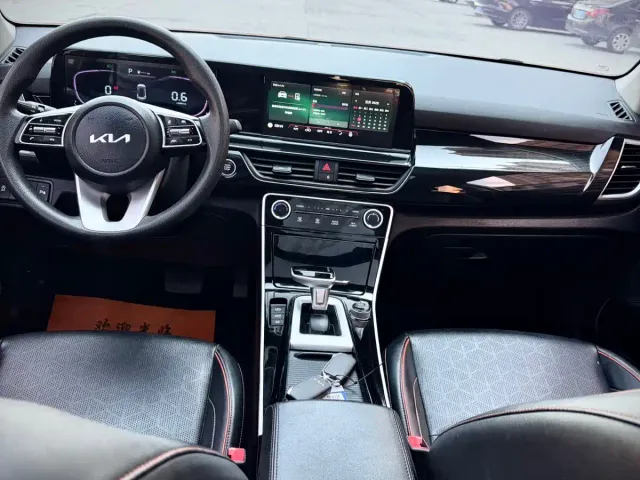 Kia Seltos — Фото автомобиля 19