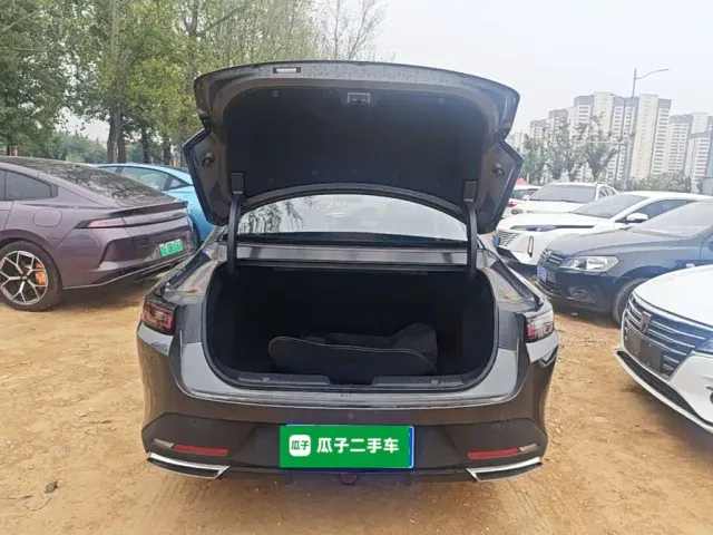 Changan Eado — Фото автомобиля 18