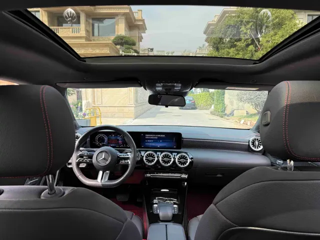 Mercedes-Benz A-Class — Фото автомобиля 9