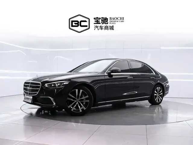 Фотография автомобиля — Mercedes-Benz S-Class