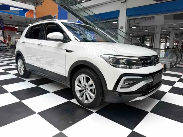 Volkswagen T-Cross — Фото автомобиля 3
