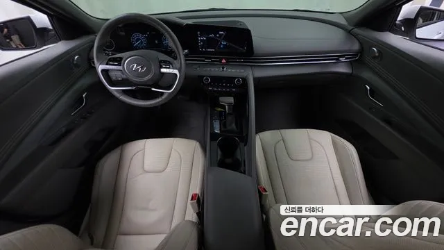 Hyundai AVANTE Avante (CN7) — Фото автомобиля 7