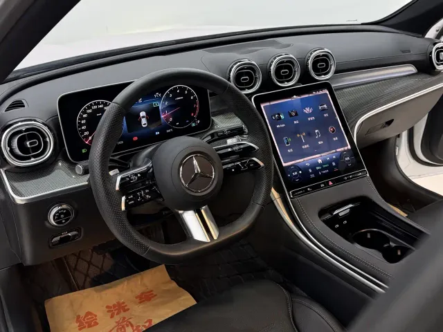 Mercedes-Benz C-Class — Фото автомобиля 4