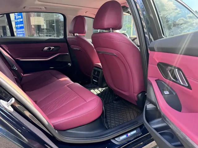 BMW 3 Series — Фото автомобиля 11
