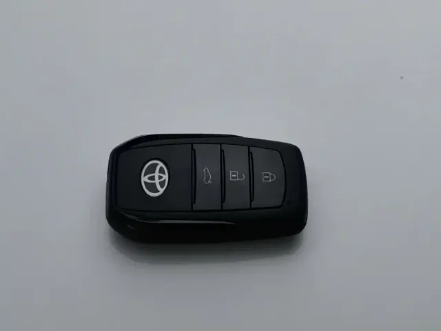 Toyota Camry 2024 2.0G Premium Edition — Фото автомобиля 19