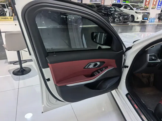 BMW i3 — Фото автомобиля 5