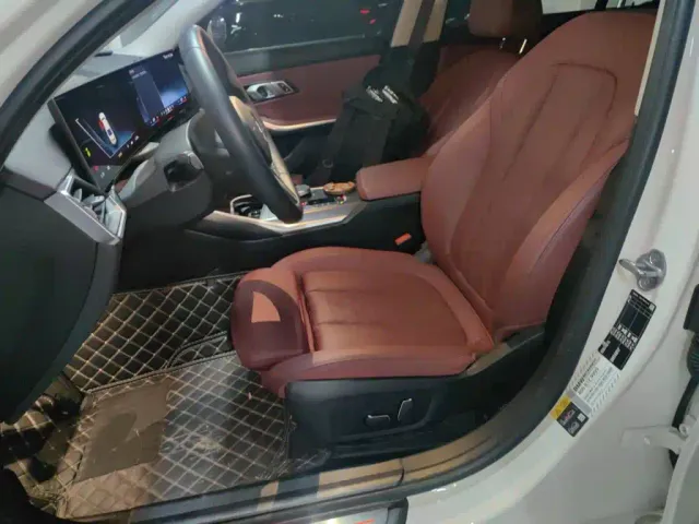 BMW i3 — Фото автомобиля 16